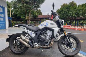 Hunter Scrambler SK500 Motor Uji Sim C1