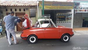 Mazda R360 di Jakarta